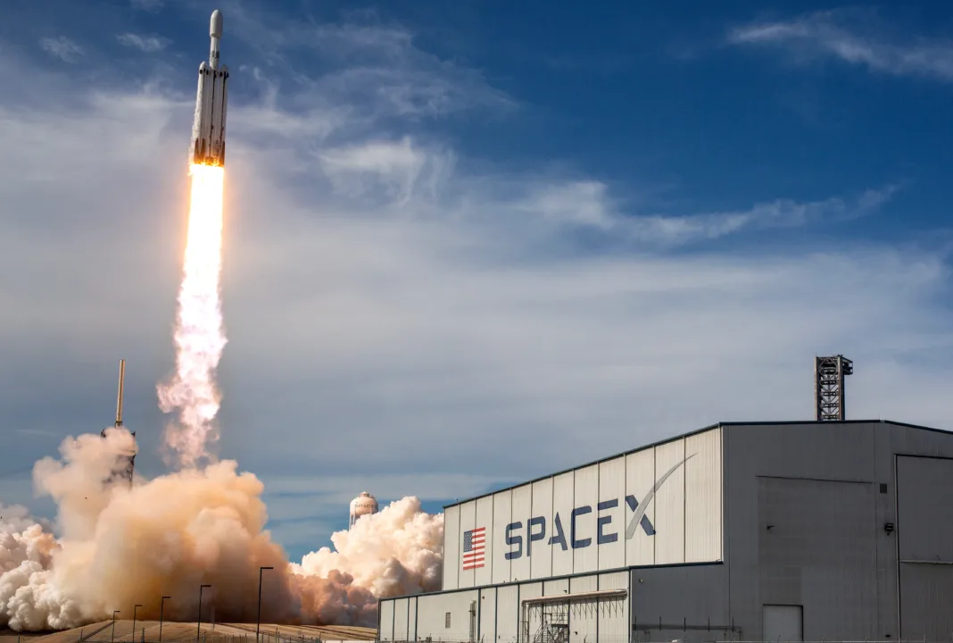 SpaceX pide ayuda a México