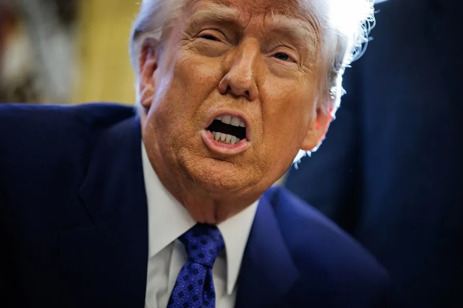 Trump recorta más fondos para Educación