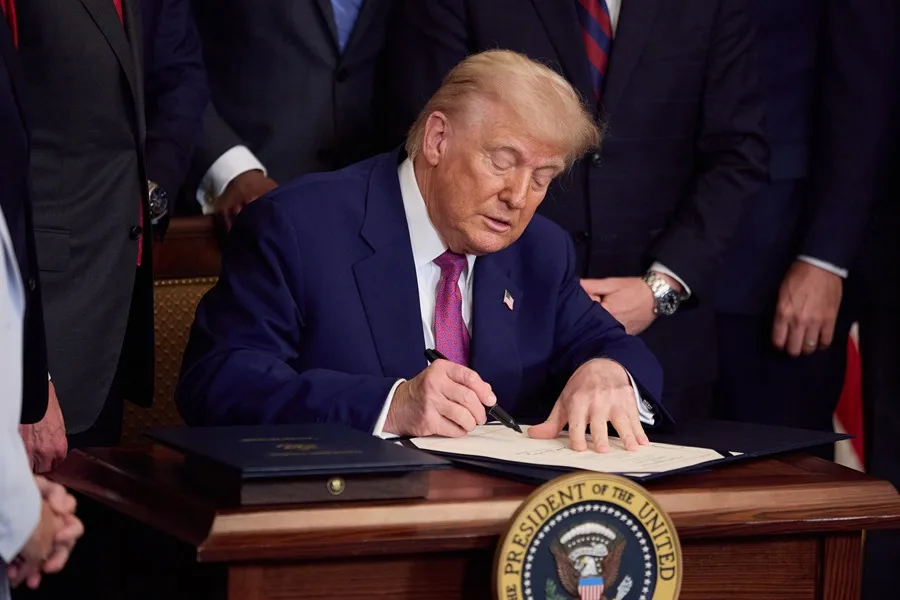 Washington planea endurecer políticas migratorias con nuevas restricciones