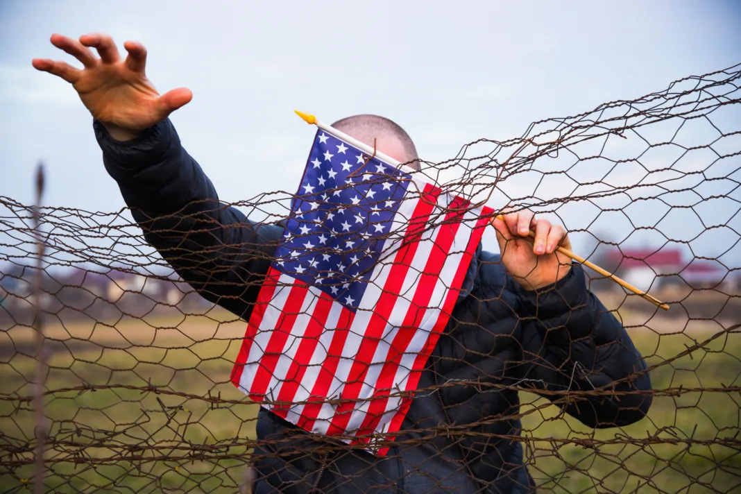 Impactante historia de un migrante deportado que fue torturado en México