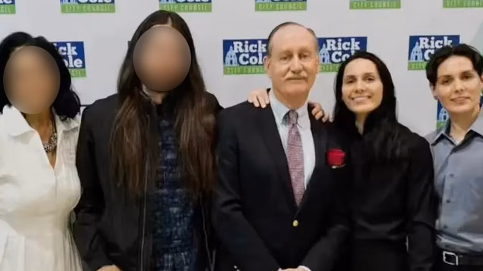 Hijas de exalcalde de Pasadena, entre las detenidas por protestar en Los Ángeles