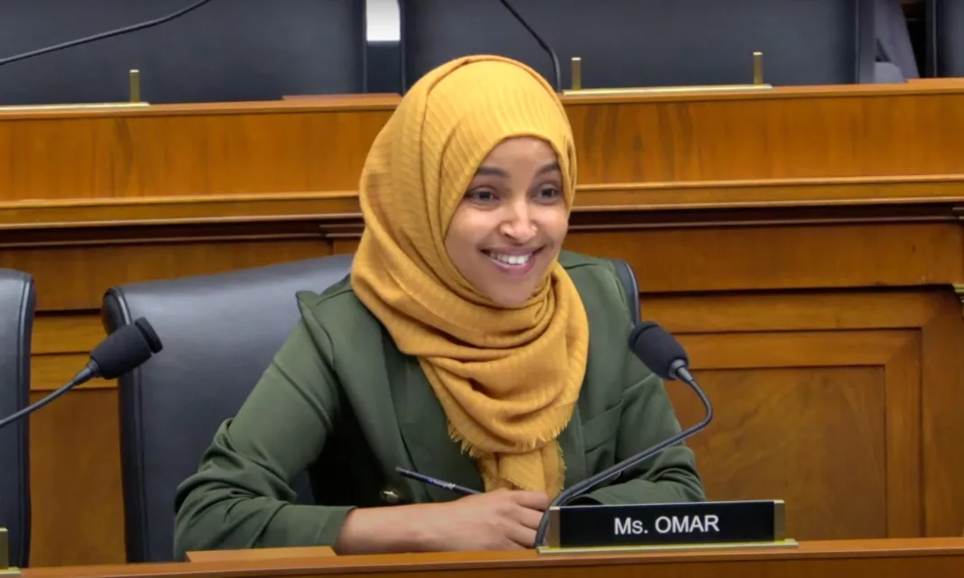 Polémica en Florida: fiscal propone deportar a la demócrata Ilhan Omar