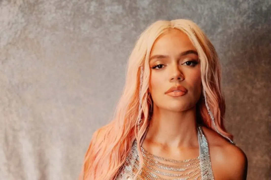 “Se me sale el corazón”: Karol G comparte lo que viene en su nuevo disco ‘Tropicoqueta’