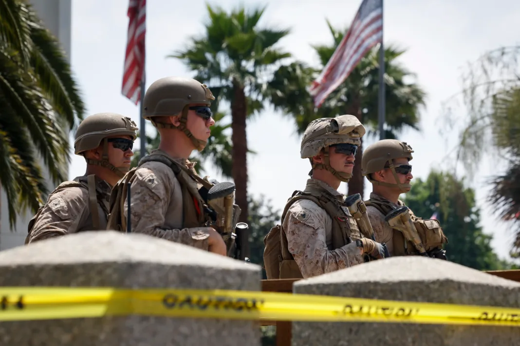 Arresto de marines a civil en Los Ángeles genera polémica