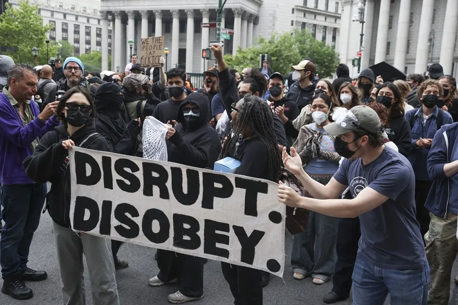 Nueva York evalúa vetar mascarillas en protestas: Esta es la razón