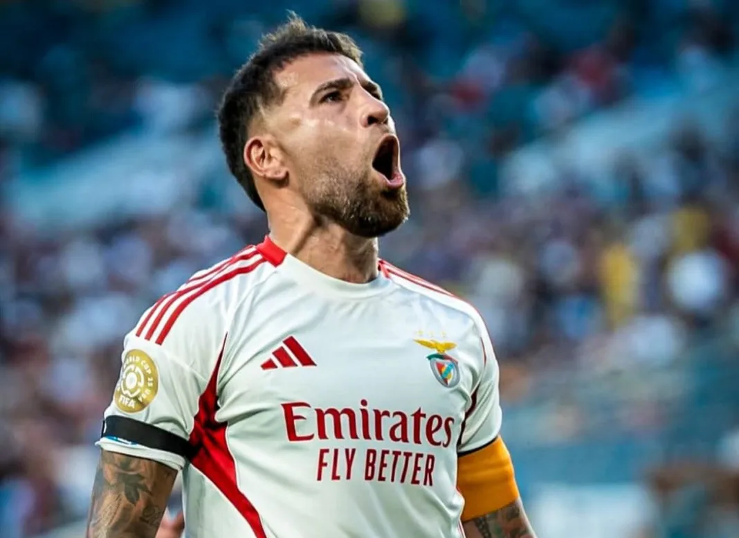 Otamendi comparte polémica publicación tras su gol contra Boca