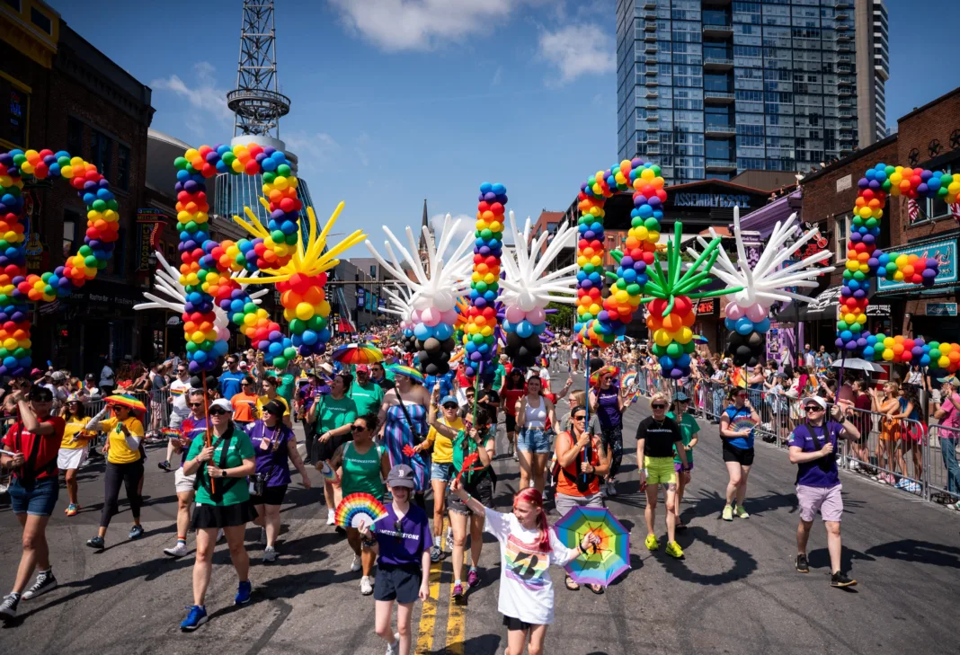 Así se vive el Pride 2025 en Nashville: Celebración y protesta