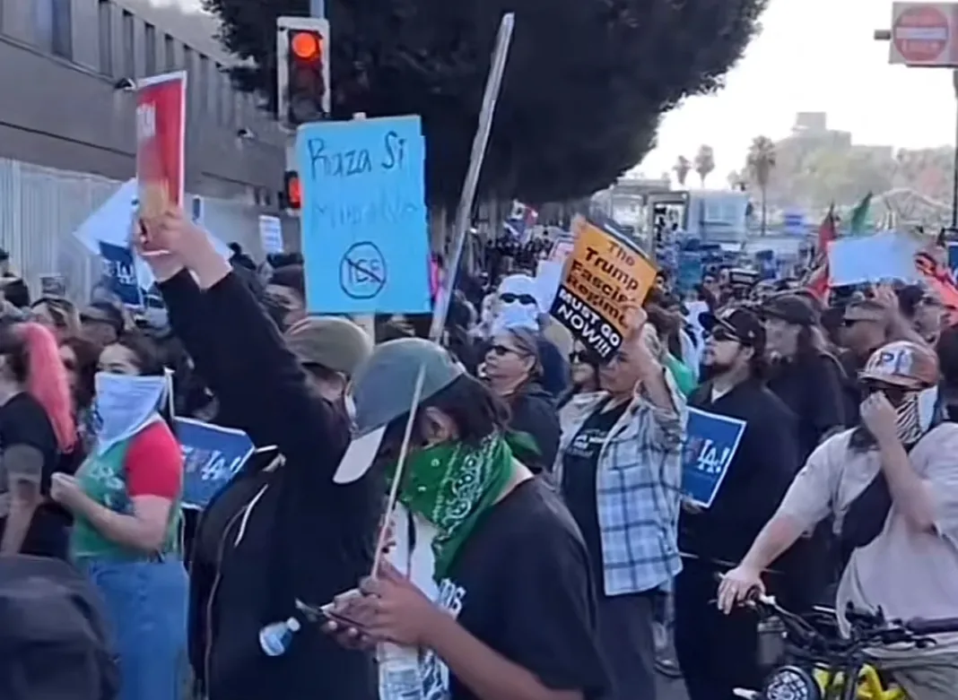 Indignación en Los Ángeles: redadas de ICE desatan protestas masivas