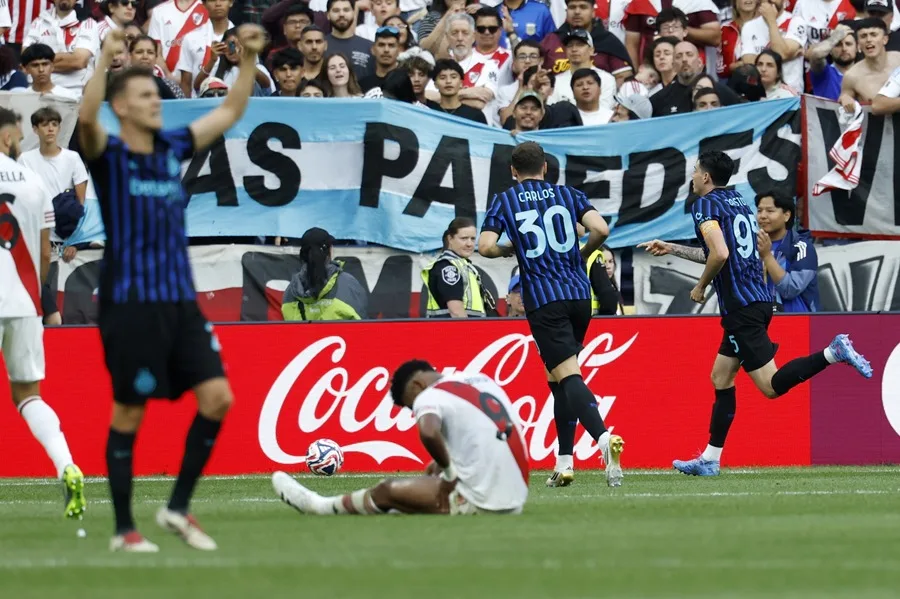 ¿River Plate bajo su rendimiento? Eliminado tras perder 2-0 ante el Inter de Milán
