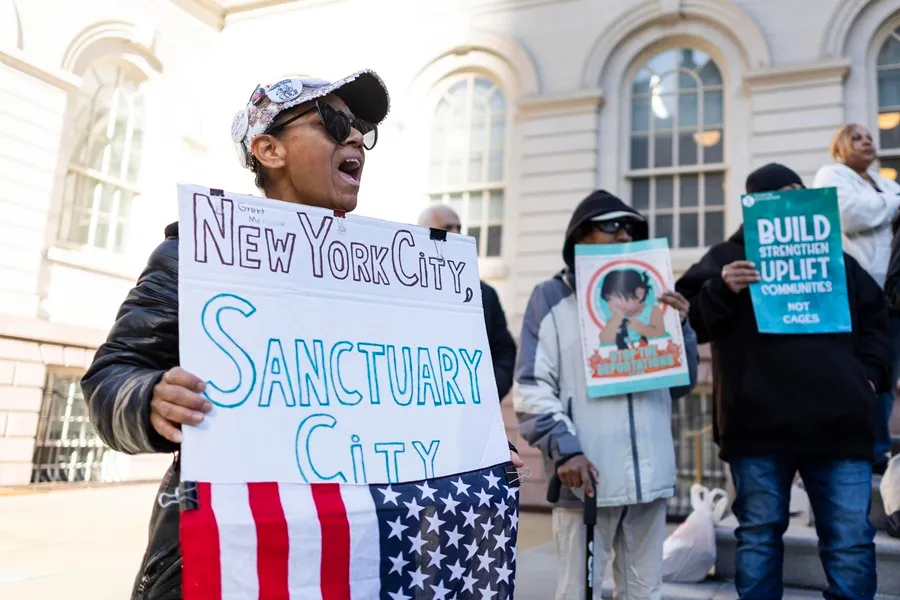 ¿Fin a las ciudades santuario? Trump demanda a Los Ángeles por proteger a migrantes