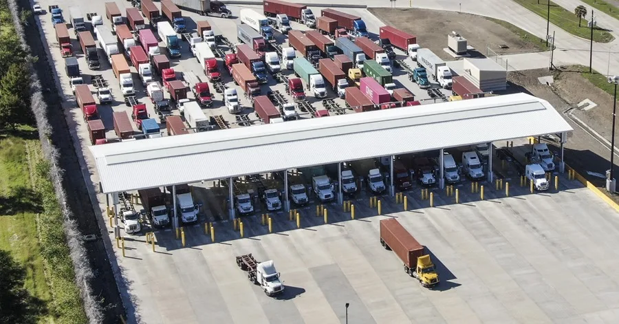 La realidad de los camioneros latinos en EE.UU.