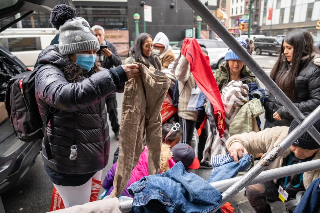 Nueva York lanza ayuda legal migrante