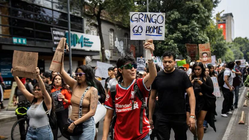 “Fuera gringos”: Claves de las protestas anti-gentrificación en México